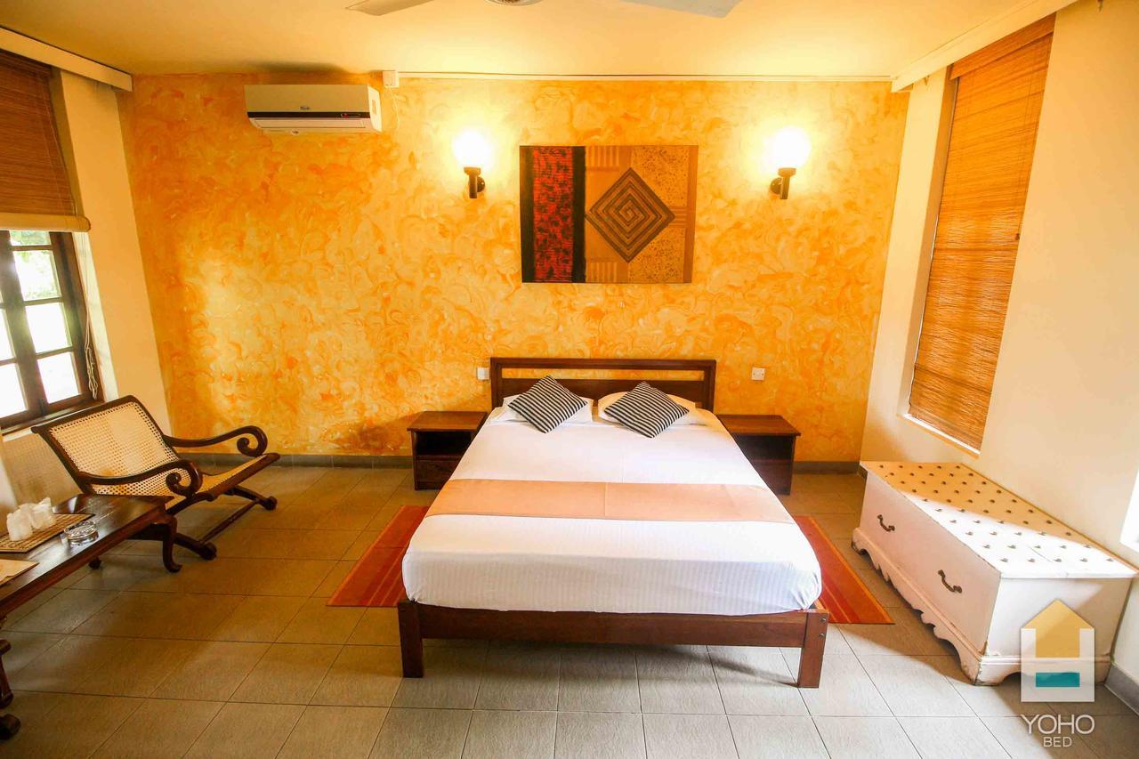 Yoho Rivi Ras Hotel Dehiwala-Mount Lavinia ภายนอก รูปภาพ
