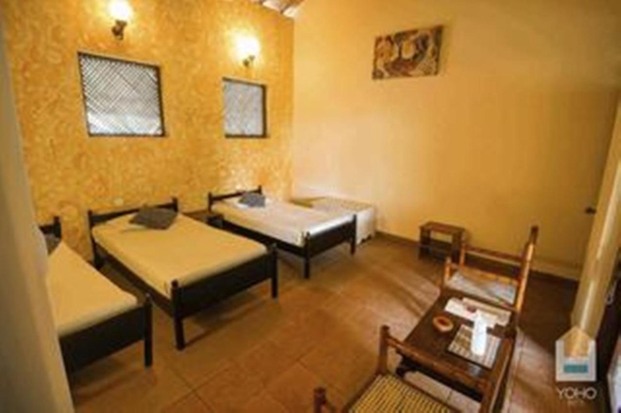 Yoho Rivi Ras Hotel Dehiwala-Mount Lavinia ภายนอก รูปภาพ